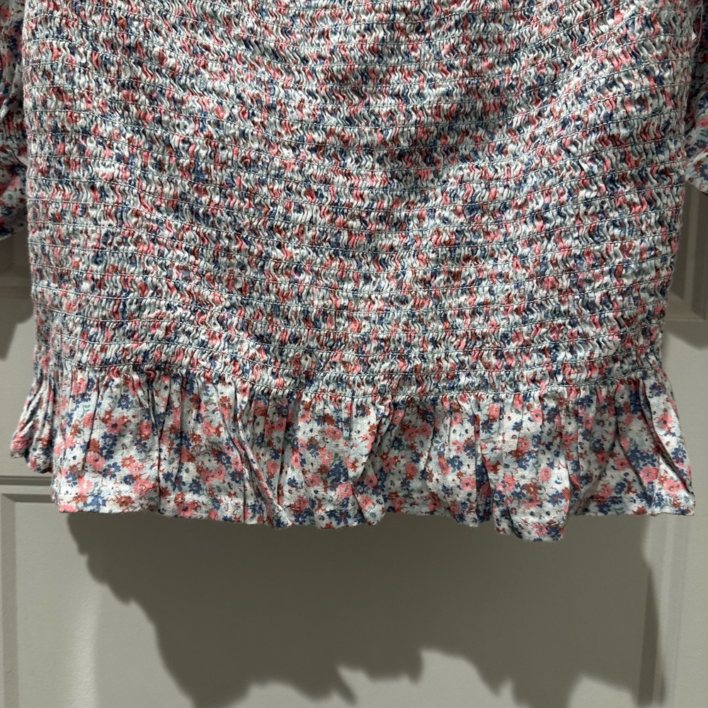 GAP NWT Floral Smocked Blouse - Pink and White - Picture 2 of 5